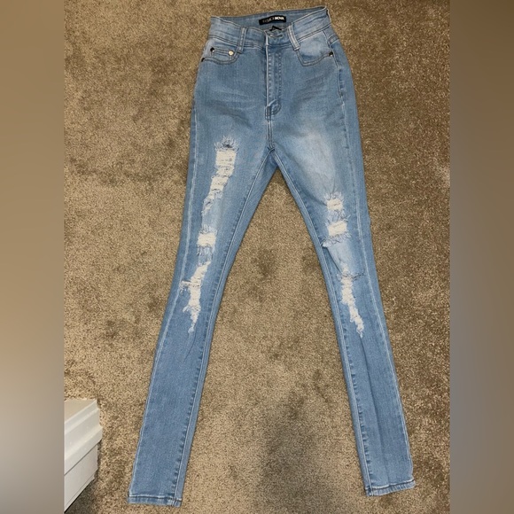 * FASHION NOVA * - Picture 1 of 3